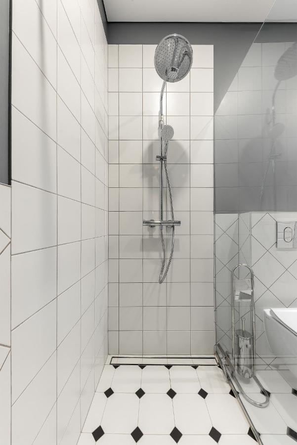 Guest house Legends House I For Families I Free Parking Vilnius